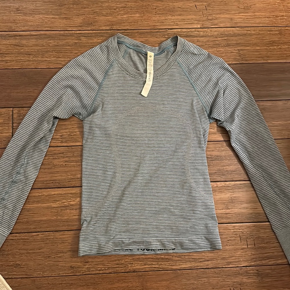 Lululemon long sleeve
